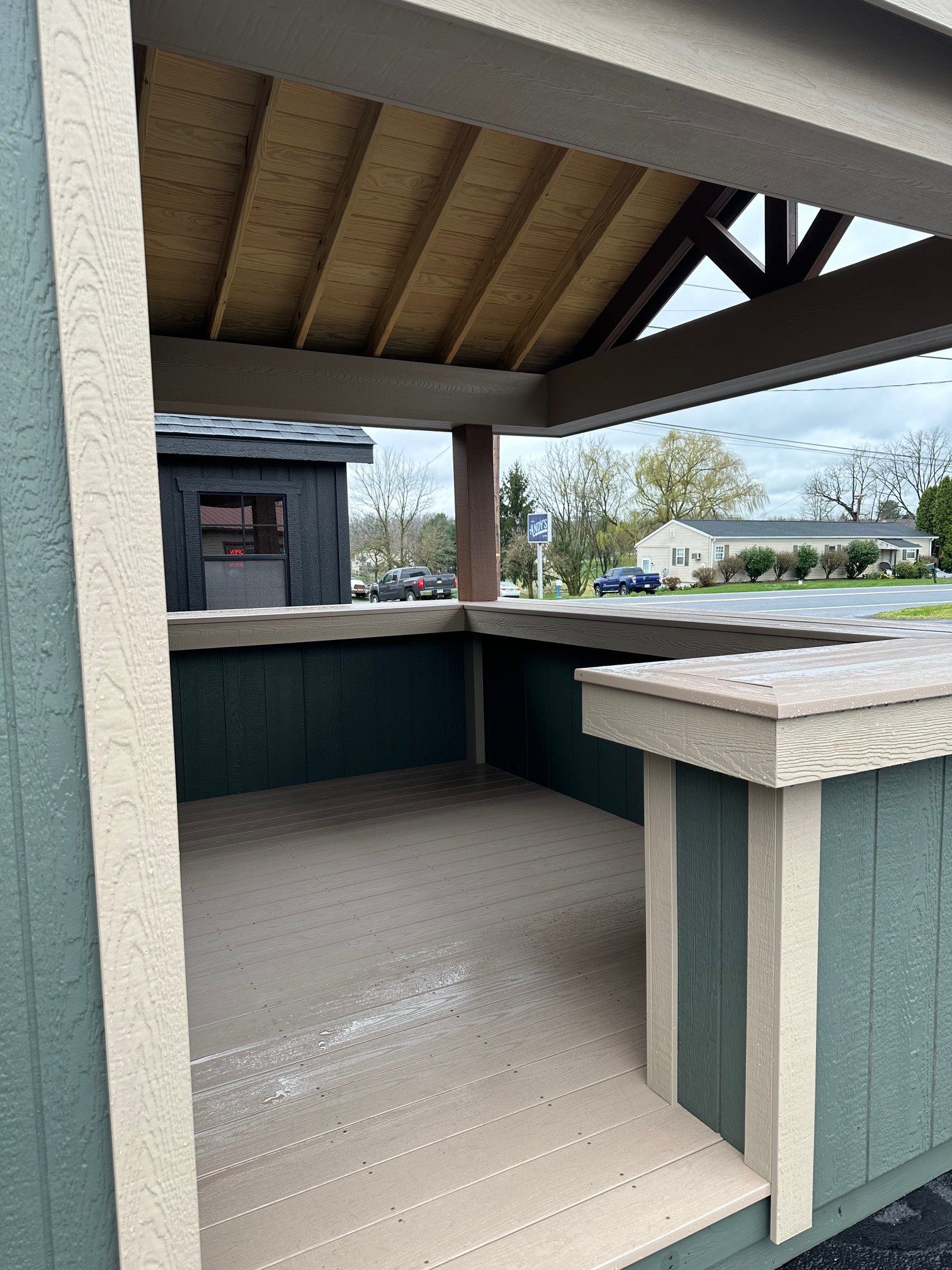 12' x 16' Pool House Bar - Image 5